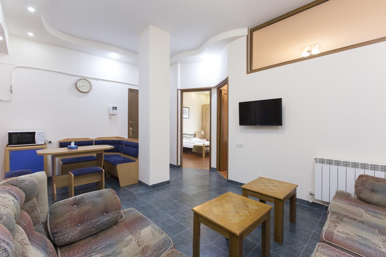 Umba Apartment N1 - 2 Bedrooms Erywań Zewnętrze zdjęcie