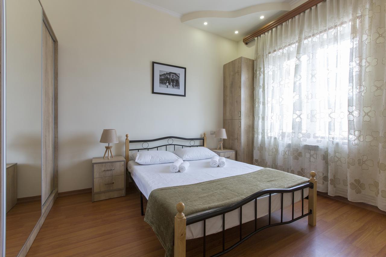 Umba Apartment N1 - 2 Bedrooms Erywań Zewnętrze zdjęcie