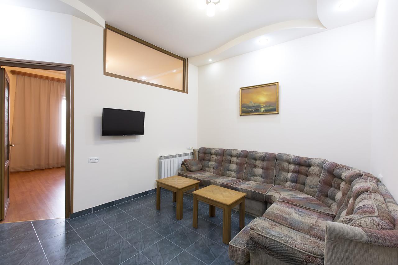 Umba Apartment N1 - 2 Bedrooms Erywań Zewnętrze zdjęcie